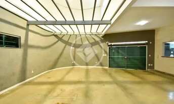 Imagem 3: Excelente Galpão Comercial - PRÓX. ANEL VIÁRIO LOCAÇÃO OU VENDA Imóvel de esquina, totalme