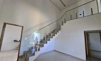 Imagem 3: Sobrado à venda, 4 quartos, Parque Residencial Rita Vieira - Campo Grande/MS