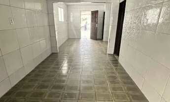 Imagem 5: Alugo Casa com 3 Quartos e Quintal e Garagem no Bairro do Monte Castelo - Campina Grande