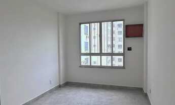Imagem 2: Apartamento para venda possui 60m2 com 2 quartos em Santa Cruz - Rio de Janeiro - RJ