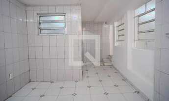 Imagem 7: Casa à Venda - Vila Guilhermina, 8 Quartos, 816 m2