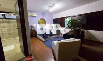 Imagem 5: Casa de rua : Triplex / Residencial / Cosme Velho