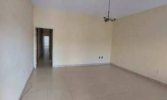 Imagem 4: Apartamento térreo com garagem no centro de Lorena para Locação