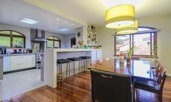 Imagem 3: Porto Alegre - Casa Padrão - Tristeza