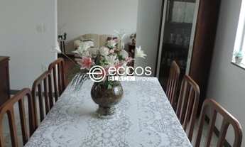 Imagem 2: CASA RESIDENCIAL em UBERLÂNDIA - MG, SANTA MÔNICA