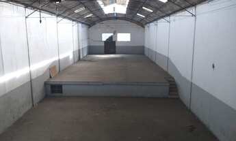 Imagem: Alugo galpão com 500 m2 em Bonsucesso