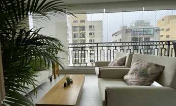 Imagem 2: Apartamento para venda tem 156 metros, 3 suites, 3 vagas, em edifício fantástico no miolo