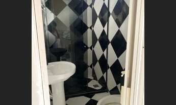 Imagem 2: Vendo uma ? casa