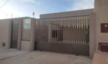 Imagem 2: Alugo casa nova 3 quartos Jardim Triângulo