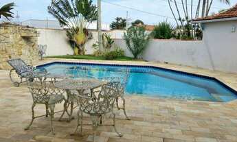 Imagem: Casa muito ampla com piscina e a 100m da