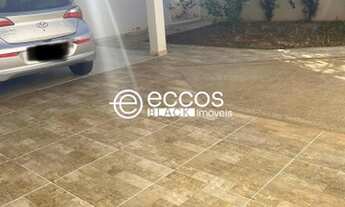 Imagem 5: CASA RESIDENCIAL em UBERLÂNDIA - MG, SANTA ROSA