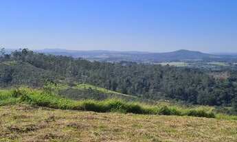 Imagem 4: 1000 m² dentro de um clube privado só para socios!
