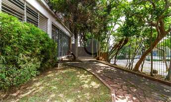 Imagem 2: São Paulo - Casa Comercial - PACAEMBÚ