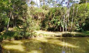 Imagem: Chácara perto de Curitiba - tanque e piscina