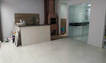 Imagem: Casa de condomínio térrea para venda tem