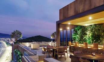 Imagem 2: Apartamento à venda no bairro Meia Praia - Itapema/SC