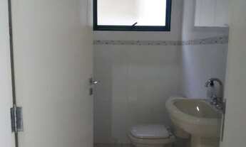 Imagem 3: Casa de condomínio para venda possui 310 metros quadrados com 4 quartos