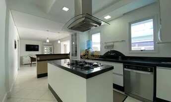 Imagem 7: Casa à venda em Jurerê Internacional a 200 metros da praia