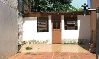 Imagem 2: Sobrado para Venda - 60m², 2 dormitórios, 2 vagas - Jardim Sabará