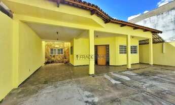 Imagem: Casa com 3 dormitórios para alugar, 210