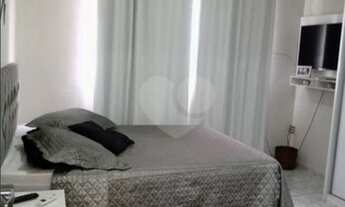 Imagem 7: Casa espaçosa com terraço em rua sem saída