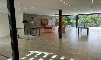 Imagem 3: Mansão de 5 suítes no jardim do itanhangá