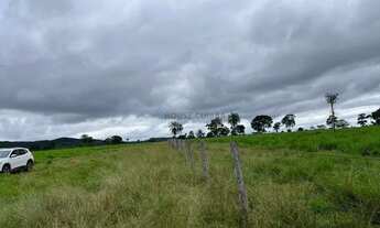 Imagem 5: Fazenda em Porto Esperidião Pecuária 592 Alqueires