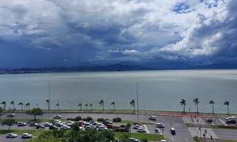 Imagem 4: Apartamento para venda possui 172 metros quadrados com 3 quartos em Agronômica - Florianóp