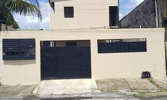 Imagem 2: Casa com Registro de Imovel / 4 Quartos / Próximo Chapéu Goiano / Bairro do Novo Aleixo