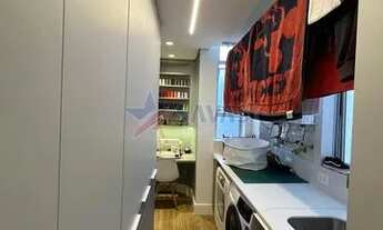 Imagem 2: FINÍSSIMO APTO NO CENTRO - MONTADO E DECORADO{2