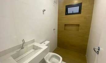 Imagem 2: Sobrado para venda possui 108 metros quadrados com 3 quartos