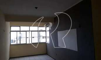 Imagem 6: Apartamento com 3 quartos sendo 1 suíte, com armarios basicos, na avenida João Pessoa, pro