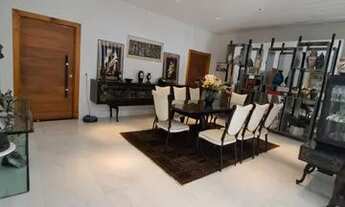 Imagem 2: Sobrado para aluguel possui 500 metros quadrados com 5 quartos em Tamboré - Santana de Par