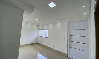 Imagem 2: SOBRADO NOVO ALTO PADRÃO VARANDA GOURMET PORCELANATO ILUMINAÇÃO LED ENERGIA SOLAR PROX T-9