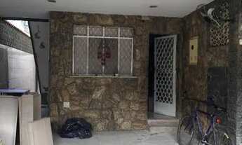 Imagem 2: Bangu: Ótimo casa duplex em condomínio fechado!