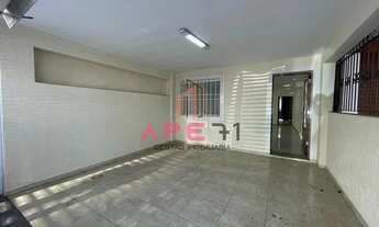 Imagem: CASA COM 3 SUITES QUINTAL E 1 VAGA R$ 5.667/mês