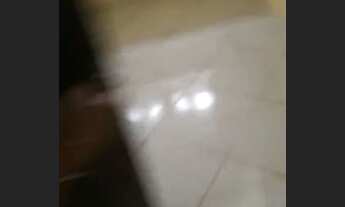 Imagem 5: Casa sozinha no terreno