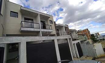 Imagem 2: Maravilhosa casa duplex com 3 quartos sendo 1 suíte a venda no Bairro Aeroporto em Juiz de