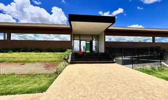 Imagem: Terreno alto padrão com 256m², à venda