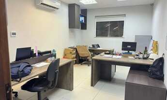 Imagem 7: Galpão com 12 salas e vestiario- 420m2 Bonsucesso