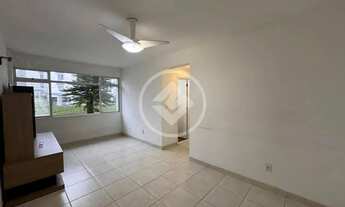 Imagem 3: Apartamento à venda tem 57 metros quadrados com 2 quartos em Carvoeira - Florianópolis - S