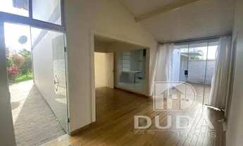 Imagem 3: Casa Ampla em Localização Privilegiada