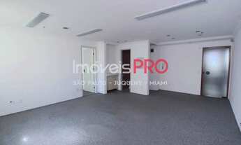 Imagem: Com catraca de segurança, 3 vagas