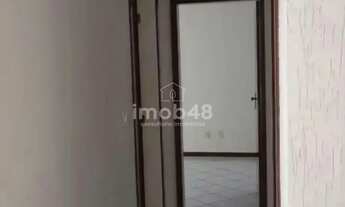 Imagem 5: Apartamento à Venda em Praia Comprida, São José, 2 Quartos, 65m²