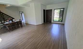 Imagem 3: Ipanema- Casa 3 dormitórios, sala, cozinha, vaga 2 carros cobertos-ALUGA!!!