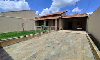 Imagem 3: Casa de Alto Padrão para Alugar em São Carlos - Jardim Acapulco