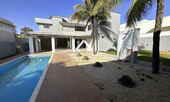 Imagem 2: Casa em Condomínio para Locação em Goiânia, Jardins Paris, 5 dormitórios, 3 suítes, 5 banh