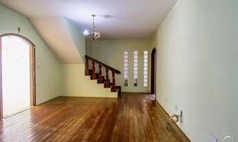 Imagem 2: Sobrado Colonial com 5 Quartos, 2 Suítes, 5 Vagas de Garagem à Venda na QNA 53 Taguatinga