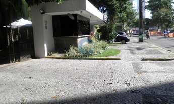 Imagem 3: Apartamento para Venda em Recife, Casa Forte, 4 dormitórios, 3 suítes, 4 banheiros, 2 vaga