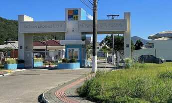 Imagem: Terreno em condomínio na Praia de Fora